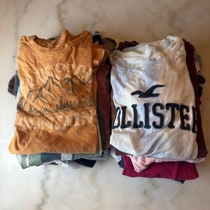 Bulk of 23 tees American Eagle Hollister Aeropostale and Abercrombie